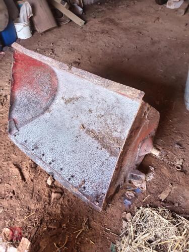 LOADER BUCKET
