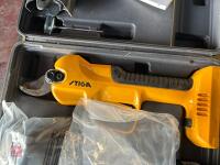 STIGA SC100E BATTERY PRUNERS - 2