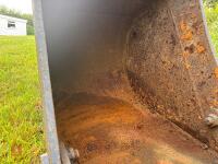 DIGGER BUCKET TO FIT TAKEUCHI DIGGER - 7