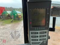 2002 MASSEY FERGUSON 8240 4WD TRACTOR - 62