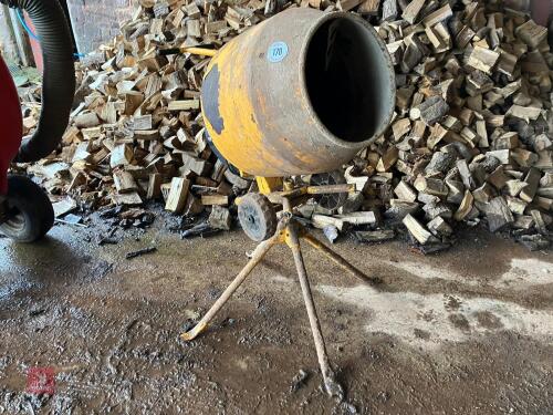 BELLE MINIMIX 130 CEMENT MIXER (170)