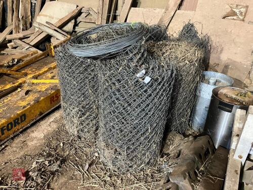 5 ROLLS OF CHAIN LINK FENCING (163)
