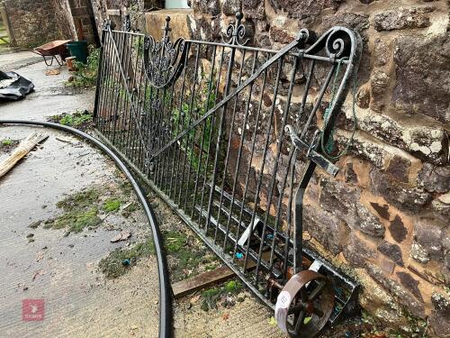 13' WROUGHT IRON GATE (152)