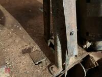 SINGLE CYLINDER DUMPER TRUCK (S/R) (165) - 13