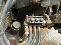 1989 CASE INTERNATIONAL 885XL4WD TRACTOR (157) - 18