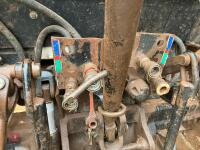 1989 CASE INTERNATIONAL 885XL4WD TRACTOR (157) - 33