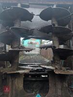 2011 ROLLAND 13.5 DUNG SPREADER (S/R) - 4