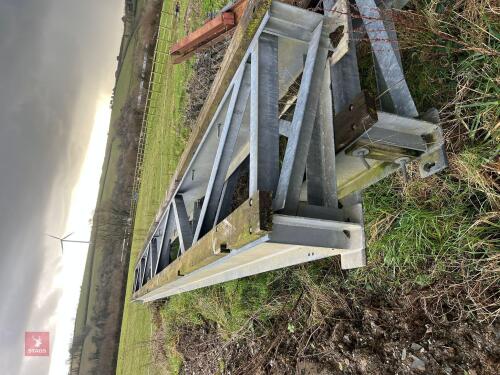 2 BRIDGE SECTIONS