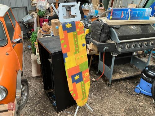 IRONING BOARD