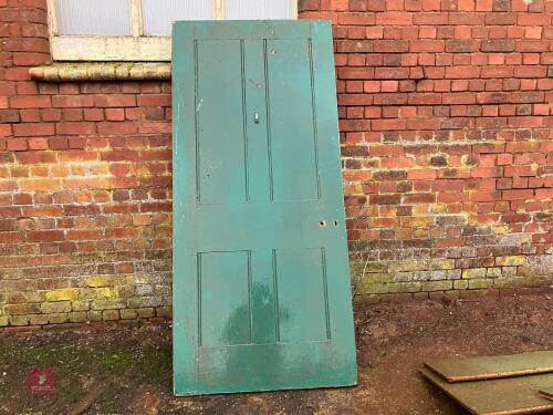 LARGE FRONT DOOR