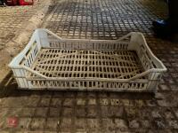 20 VEGETABLE/STORAGE TRAYS - 4