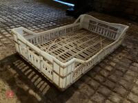 20 VEGETABLE/STORAGE TRAYS - 5