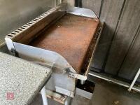 HORSEBOX CATERING TRAILER CONVERSION - 9