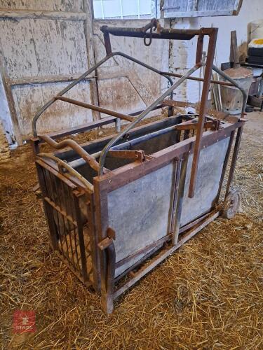 LAMB WEIGH CRATE (S/R)