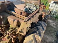 INTERNATIONAL 2WD TRACTOR - 27