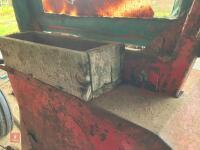 1965 MASSEY FERGUSON 135 2WD TRACTOR - 36