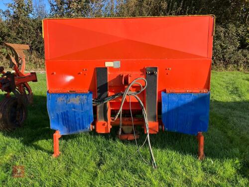 2011 EPOKE TP9K SALT SPREADER