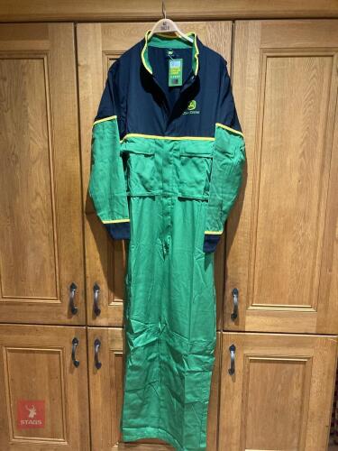 JOHN DEERE DELUXE GREEN OVERALLS