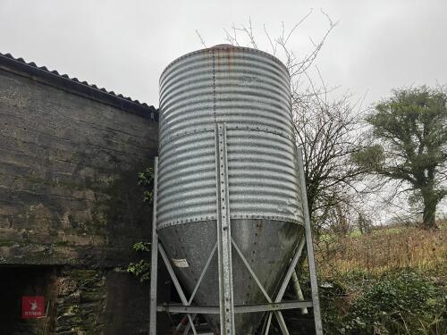 BRICE BAKER 5 TONNE FEED BIN