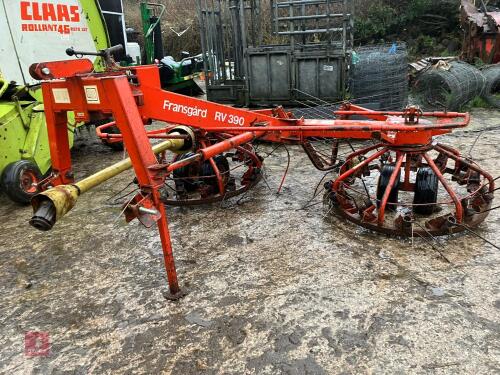 2003 FRANSGARD RV390 HAYBOB