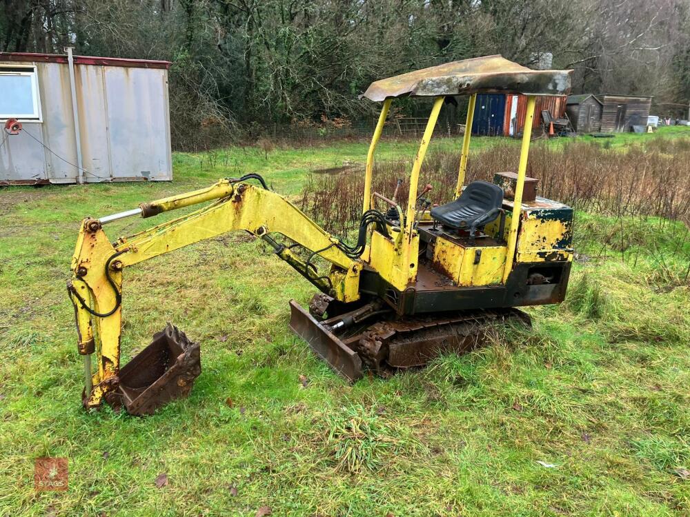1.5T MINI DIGGER