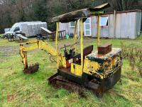 1.5T MINI DIGGER - 2