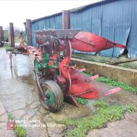 KVERNELAND 5 FURROW AUTO RESET PLOUGH - 5