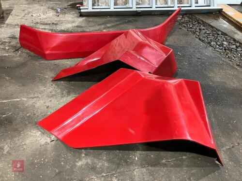 CASE CS110 WING & REAR GUARDS