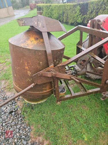 TEAGLE TIPMIX CONCRETE MIXER (S/R)