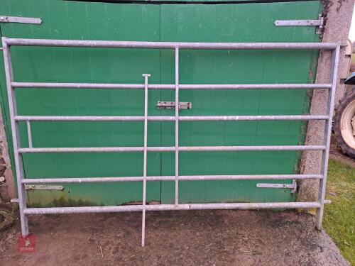 8' X 5' HD GALVANISED CATTLE HURDLE (3)