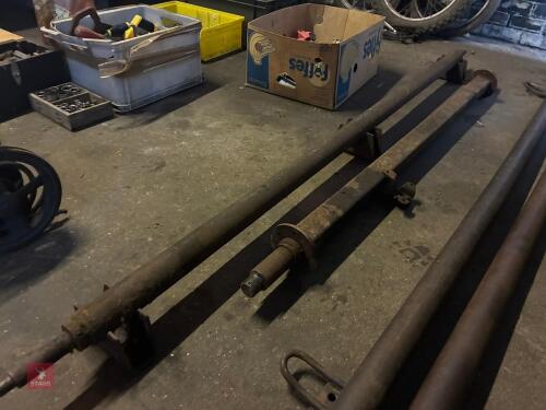 2 MIXED AXLES