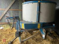 KIDD 814 ROUND BALE STRAW CHOPPER - 9