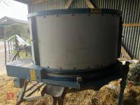 KIDD 814 ROUND BALE STRAW CHOPPER - 10