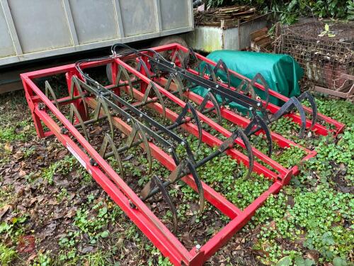 MOULTON PIN & CONE BALE GRAB