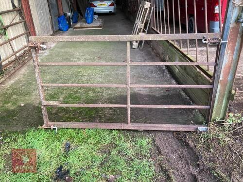 DIVIDING GATE FOR CATTLE/SHEEP