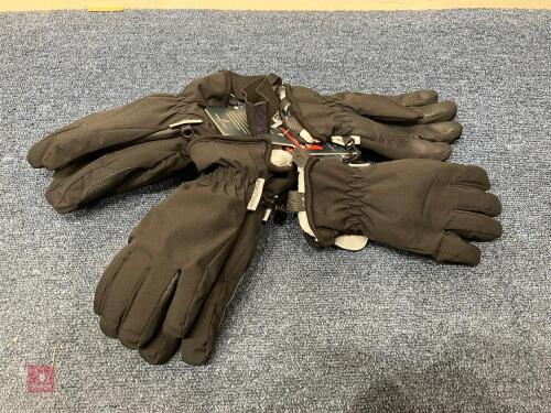 3 PAIRS OF KIDS MOUNTAIN HORSE GLOVES