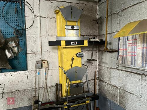 BRADBURY 4 WHEEL LASER ALIGNER