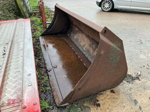2M LOADER BUCKET