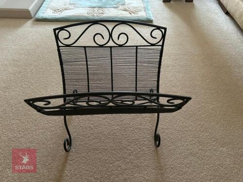 BLACK METAL MAGAZINE RACK