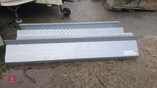 4 X 2.1M GALVANISED LINTELS