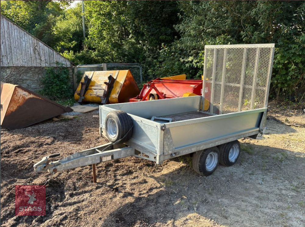 BATESON 6'10'' X 4' TRAILER