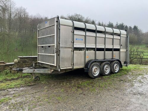 IFOR WILLIAMS 14' LIVESTOCK TRAILER