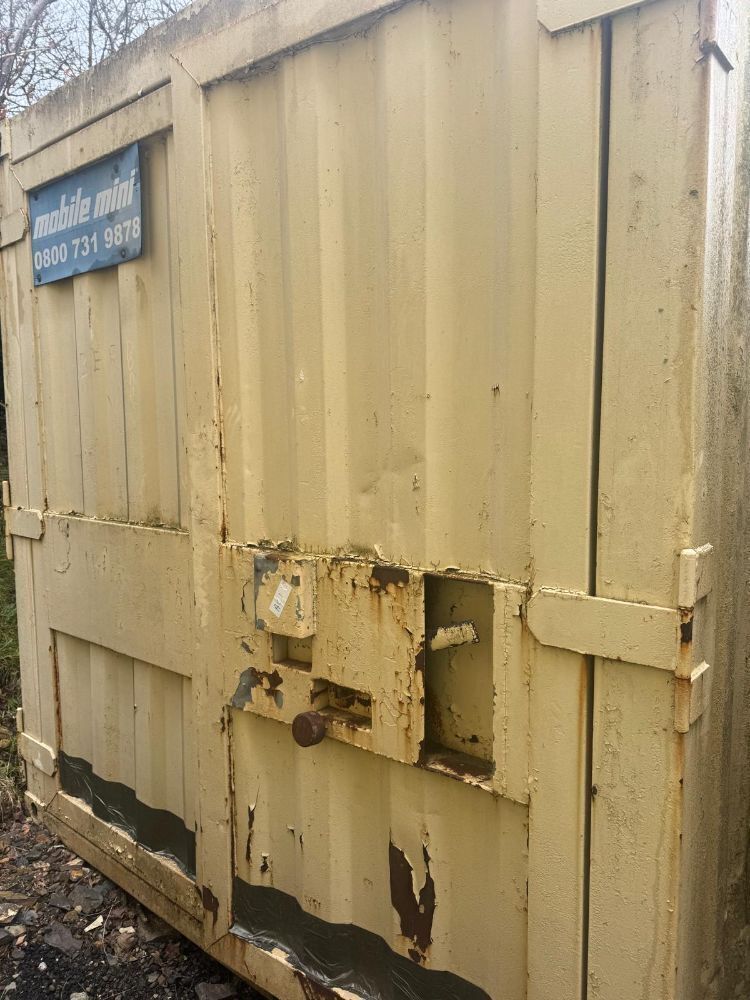 16' SHIPPING CONTAINER