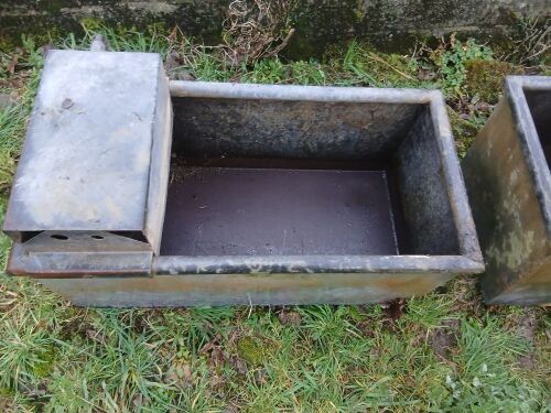 1 METAL TROUGH