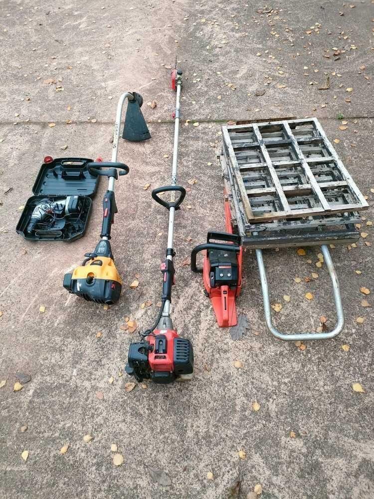 2 STRIMMERS, CHAINSAW, DRILL, ETC (S/R)