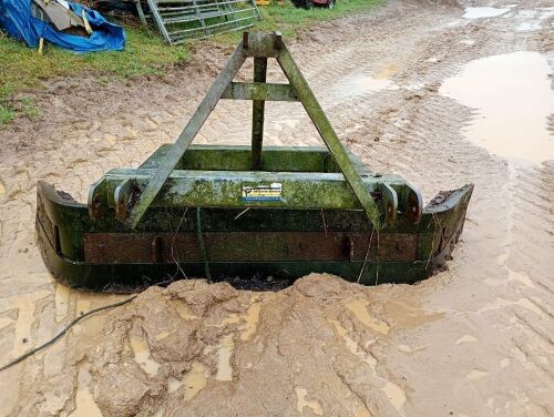 YARD SCRAPER (S/R)