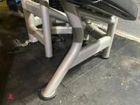 ELITE MATRIX STEATED LEG CURL - 18