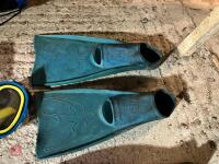 QTY OF SNORKLING EQUIPMENT - 3