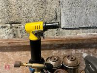 QTY GAS BURNERS - 6