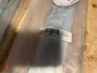 3 PACKS OF GATE FURNITURE - 3